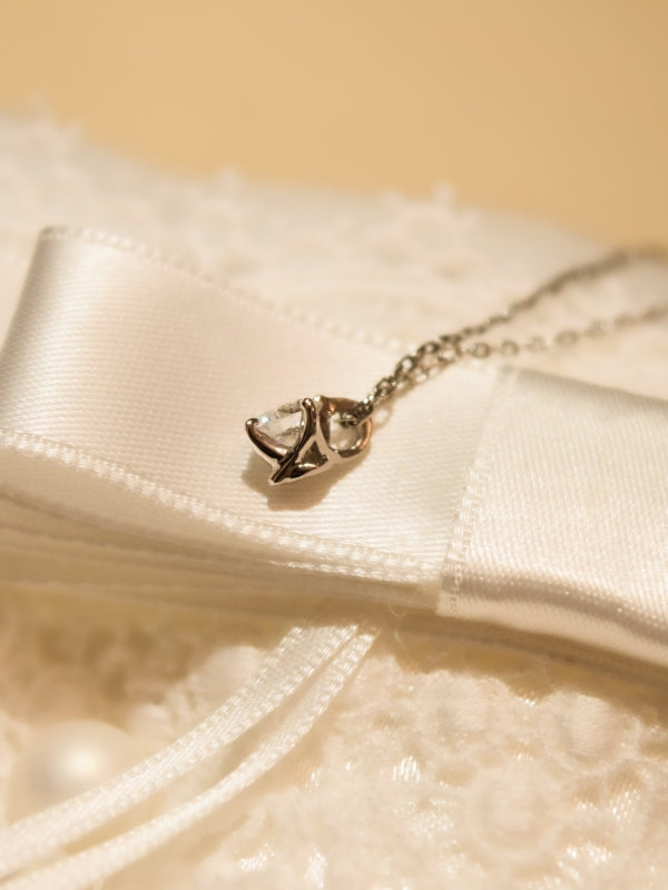 【2025新作】エンゲージメント✨ダイヤモンドペンダント ロイヤル・アッシャー/EPA207・EPA208