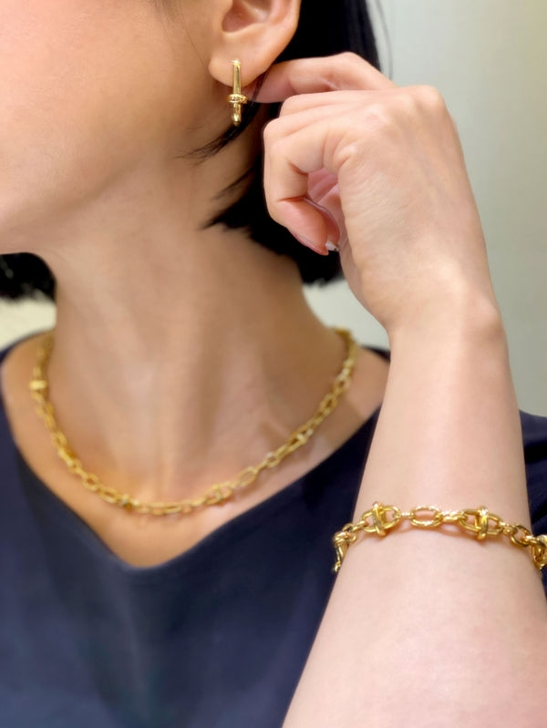 いよいよミラノ・コルティナ冬季大会開幕!勝利を祝うゴールドと、ポメラート「イコニカ」