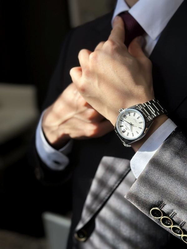 自分へのご褒美に買いたい時計&ジュエリー3選🎁【メンズ編】