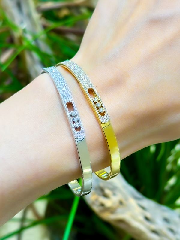 毎日欠かせないアイテムを見つけたい、、💭💎バングルの重ね付けでワンランク上のお洒落さん🌟/10093-WG/10093-YG