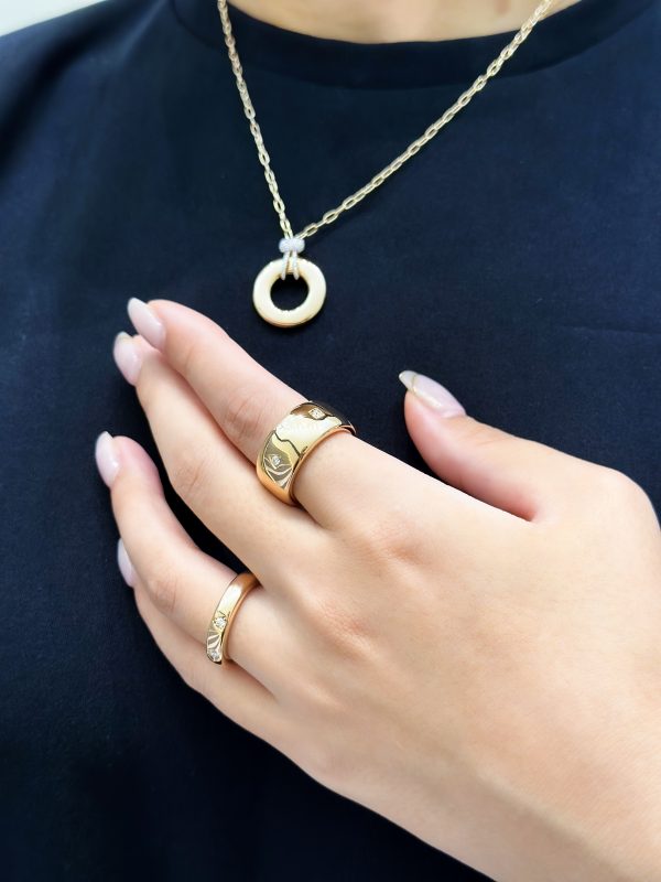 フォルムを楽しむ、ポメラート イコニカ!! ポメラート イコニカ リング・ペンダント付きネックレス/PAC4005_O7000_DB000、PAC4007_O7000_DB000、PCC4041_O7WHR_DB000、PCC4040_O7WHR_DB000