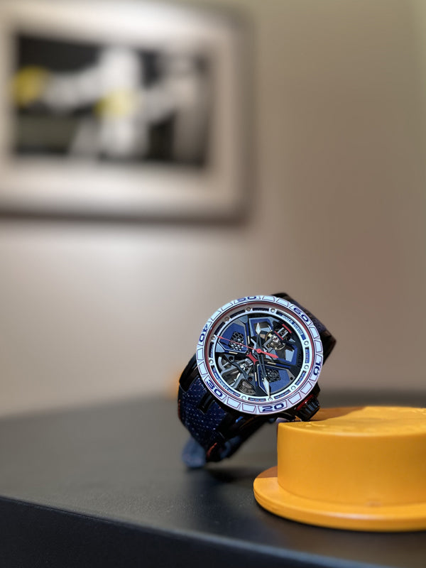 「ランボルギーニ・スクアドラ・コルセ」とのコラボモデル│ROGER DUBUIS(ロジェ・デュブイ)エクスカリバー スパイダー モノバランシエ ウラカン/品番:DBEX1008
