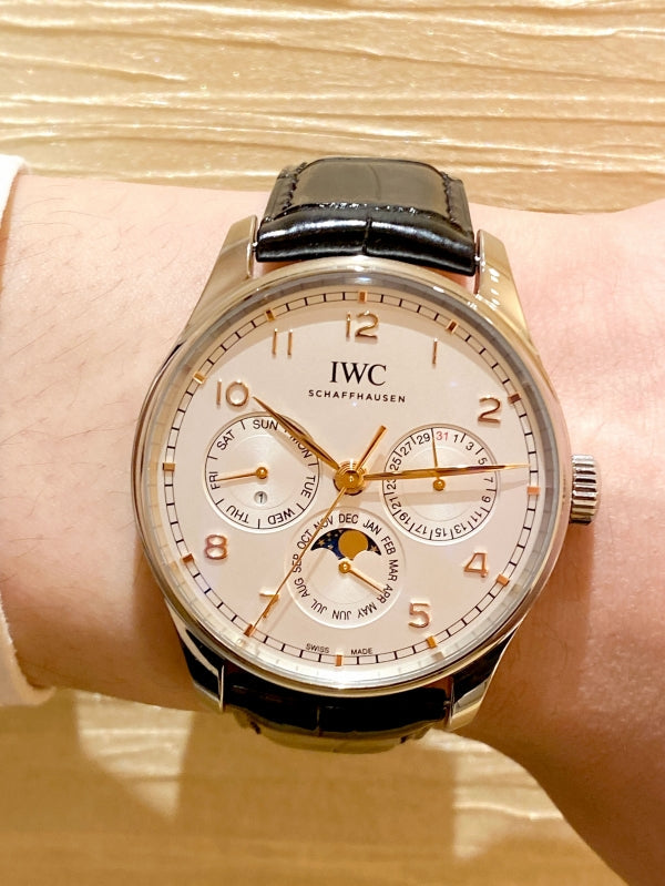 2100年まで放置でOK! IWCの永久カレンダー IWC ポルトギーゼ・パーペチュアル・カレンダー 42 IW344203