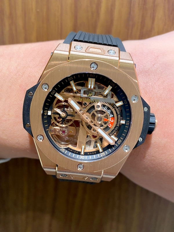 【人生という名の建築へ】聖夜に手に入れたい、キングゴールドの不変の輝き/HUBLOT(ウブロ)メカ-10 キングゴールド/444.OX.1180.RX