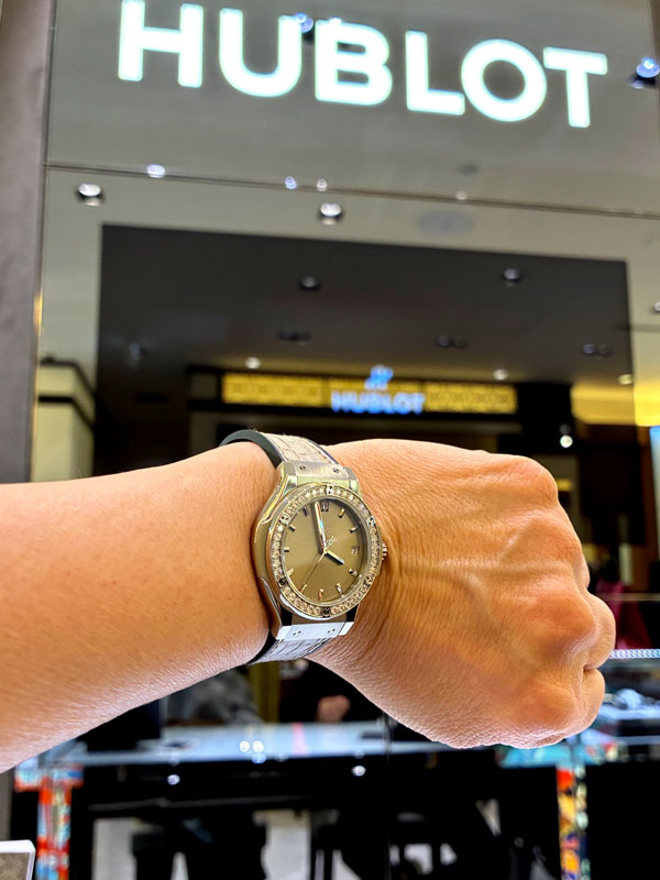 T様 ウブロ クラシックフュージョン/ポメラート ヌードネックレス/メシカ ムーヴウノ お求めいただき誠にありがとうございます