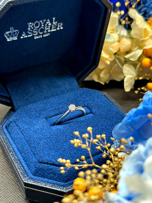 G様 ロイヤルアッシャー エンゲージリング お求めいただき誠にありがとうございます/ERA812