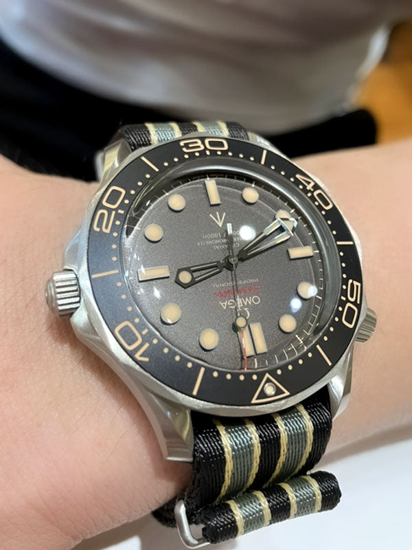 S様 オメガ シーマスター DIVER 300M 007エディション お求めいただき誠にありがとうございます/210.92.42.20.01.001
