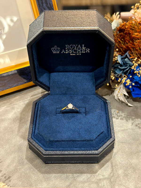 K様 ROYAL ASSCHER エンゲージリング お求めいただき誠にありがとうございます/ERAAB816