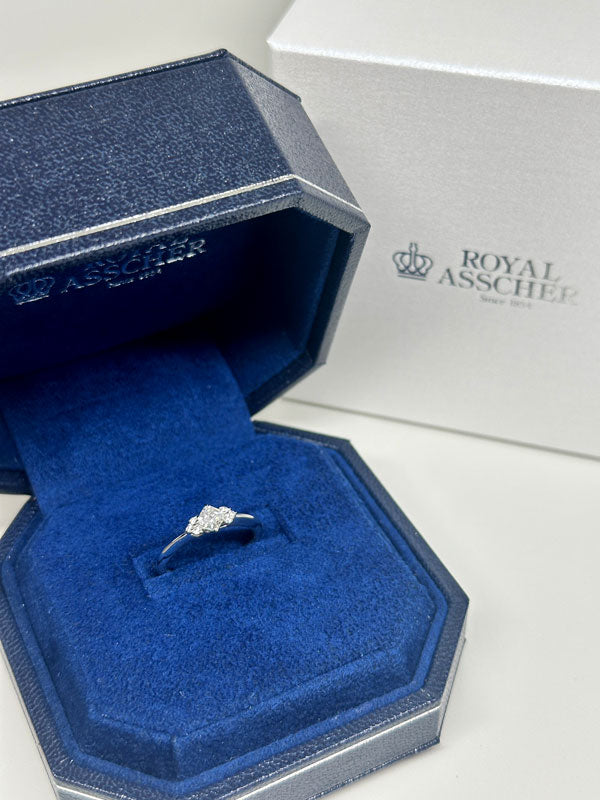 N様 ROYAL ASSCHER エンゲージメントリング お求めいただき誠にありがとうございます/JRAAC013