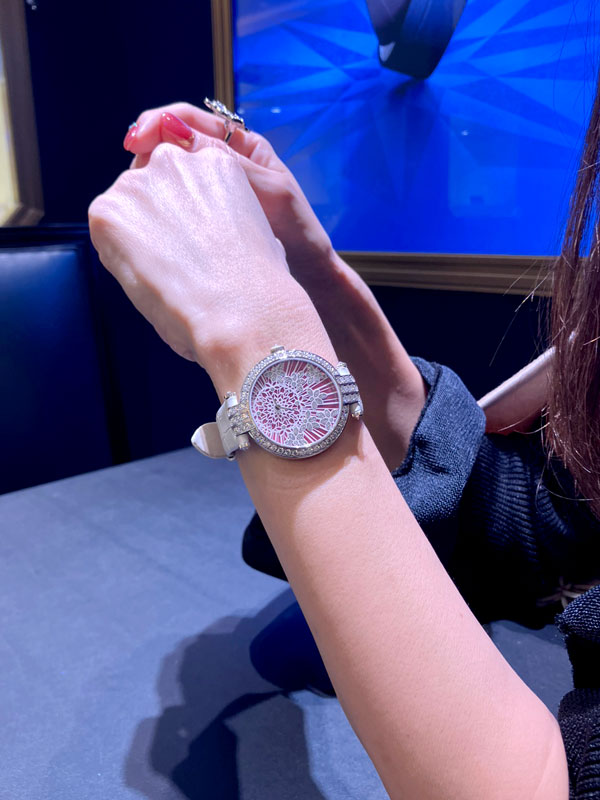 Y様 ハリーウィンストン プルミエール・プレシャス レース お求めいただき誠にありがとうございます/PRNAHM36WW015