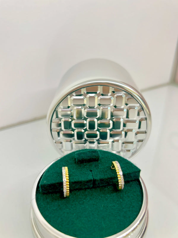 H様 ブシュロン キャトル ラディアント フープイヤリング お求めいただき誠にありがとうございます/JCO01677