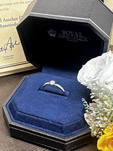 W様 ロイヤル・アッシャー エンゲージメントリング 💍お求めいただき誠にありがとうございます/ERA815