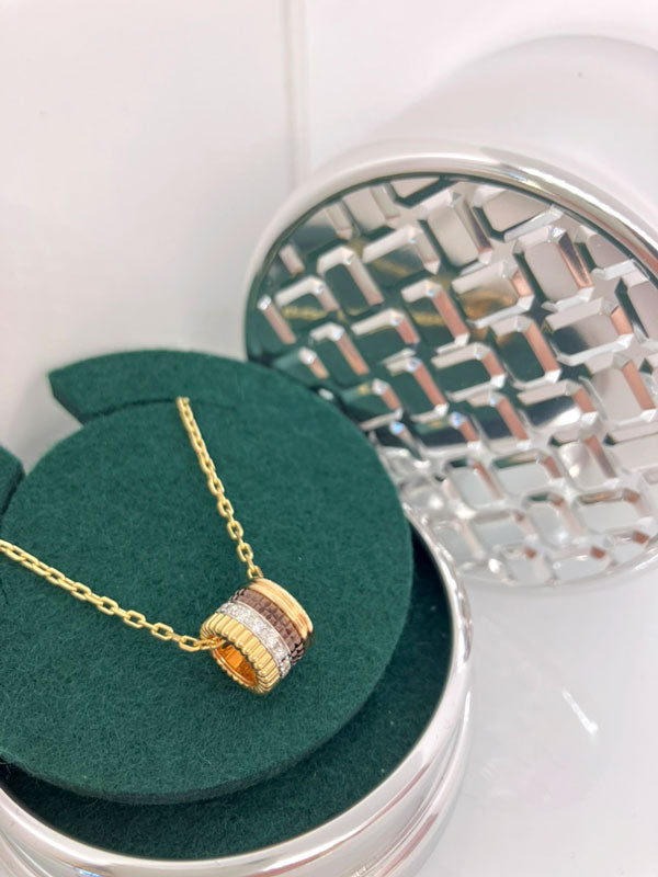 T様 ブシュロン キャトル クラシック ペンダント ラージ お求めいただき誠にありがとうございます/JPN00669