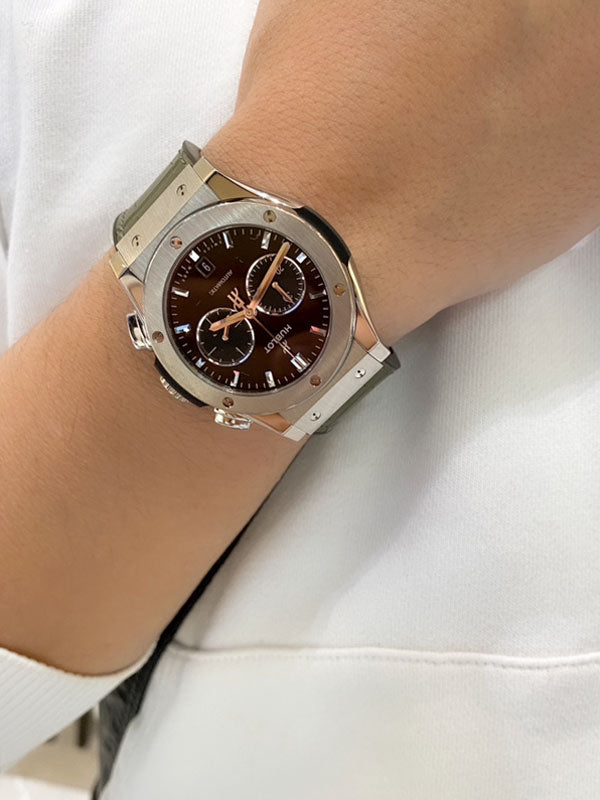 O様 ウブロ クラシック・フュージョン クロノグラフ チタニウム グリーン お求めいただき誠にありがとうございます/541.NX.8970.LR