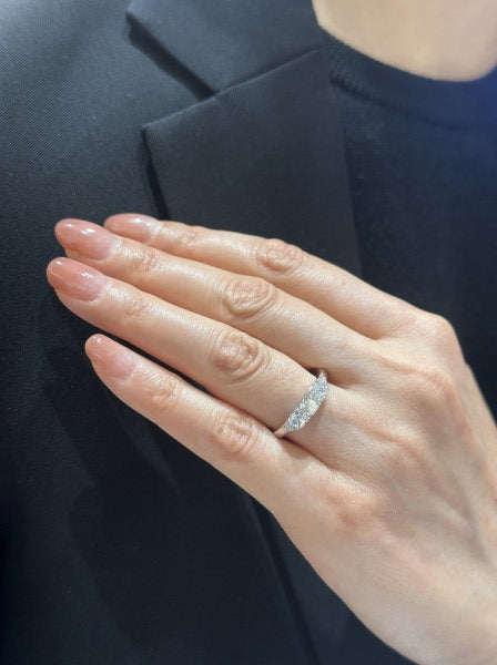 輝かしい1年の始まりに💎ダイヤモンドリング ロイヤル・アッシャー/AC041