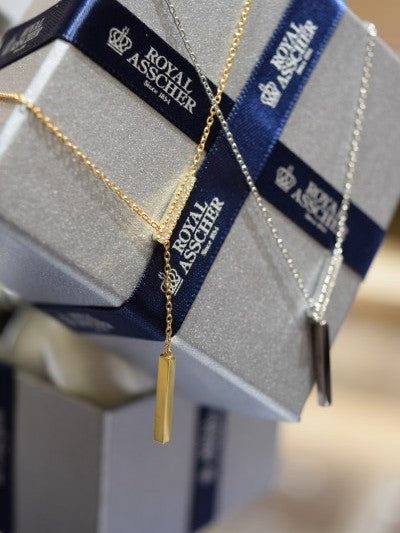 【新作ジュエリー】『シンプル』『モダン』Y字✨ライン ダイヤモンド ペンダント✨ ロイヤル・アッシャー/JPA0367BP・JPF0367G