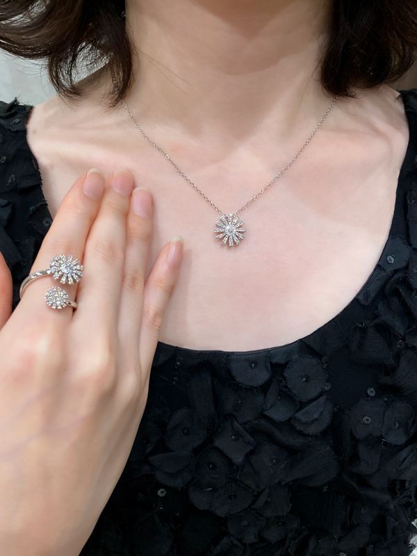 【フェア】着けるだけで華やかさがアップ♡/ダミアーニ マルゲリータ 20102419/20072760