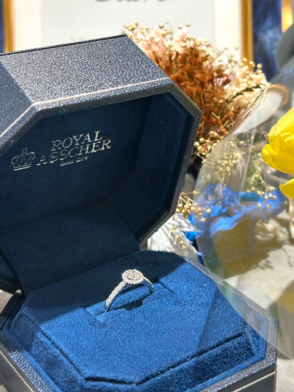 N様 ROYAL ASSCHER エンゲージリング お求めいただき誠にありがとうございます/ERA820