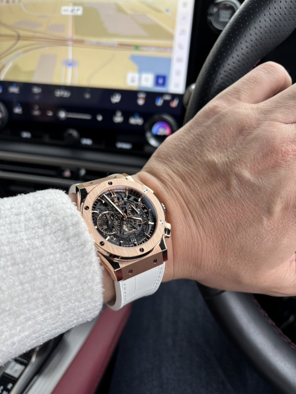 B様 ホワイトストラップとピンクゴールド めっちゃいいですね!!