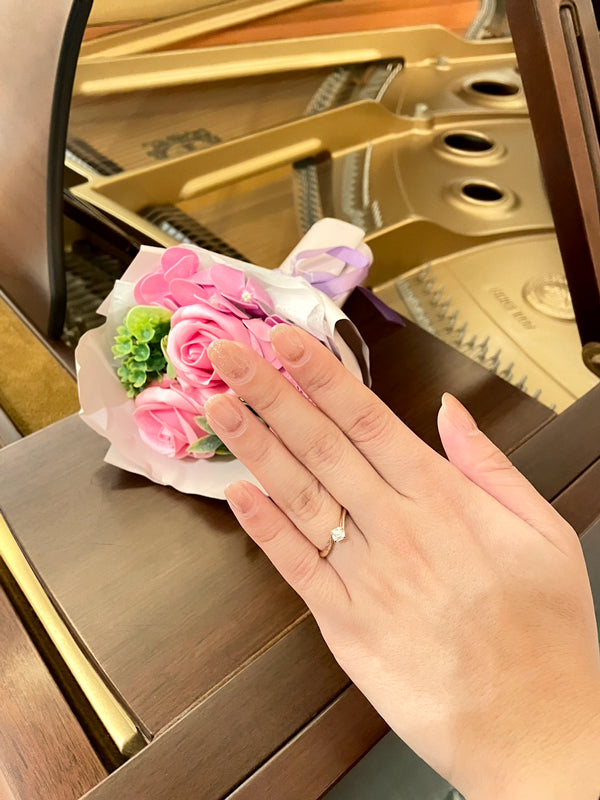 M様 ROYAL ASSCHER エンゲージリング お求めいただき誠にありがとうございます/JRIAC046