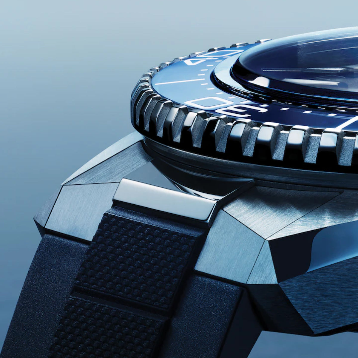 SEAMASTER PLANETOCEAN 600M<br><font size=1pt>シーマスター プラネット オーシャン 600M</font>