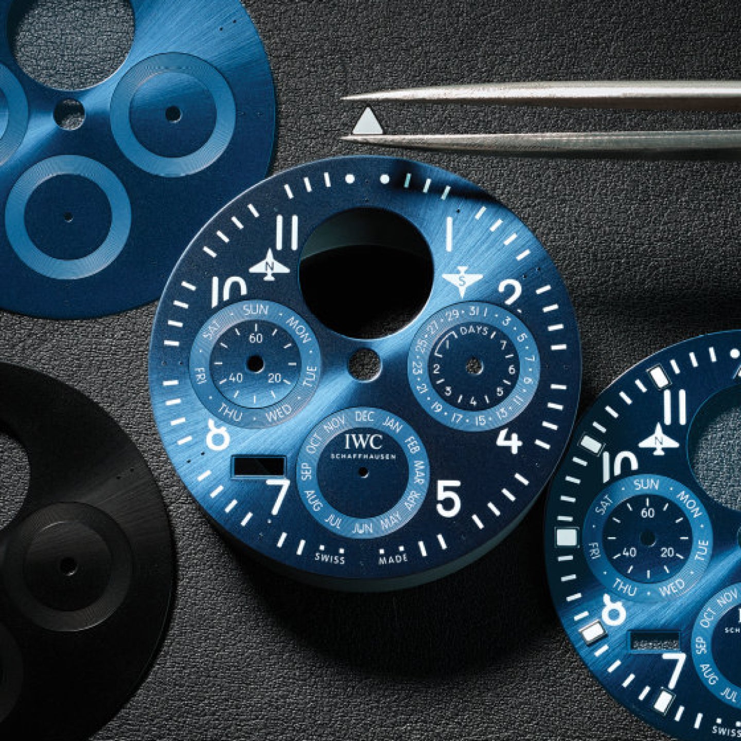 BIG PILOT’S WATCH<br>PERPETUAL CALENDAR<br><font size=1pt>ビッグ・パイロット・ウォッチ<br>パーペチュアル・カレンダー</font>
