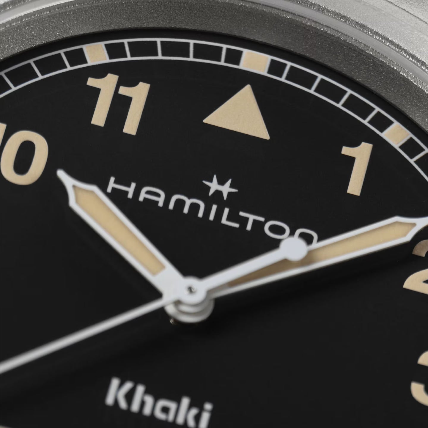 Khaki Field<br>Quartz 38mm<br><font size=1pt> カーキフィールド<br>クォーツ 38mm</font>