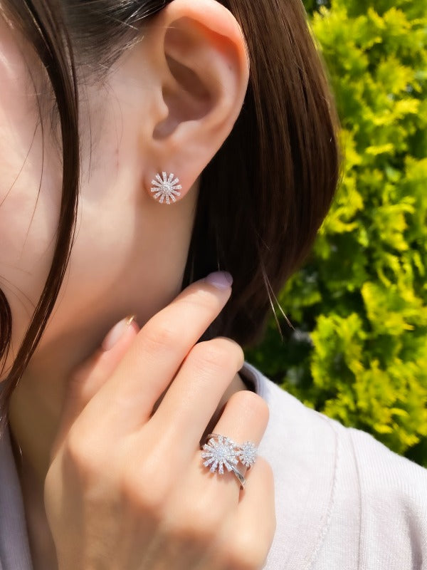 幸せのヒントはフラワーモチーフ🌸／ダミアーニ マルゲリータ ピアス/リング/20072772/20072761/20073001/20072753