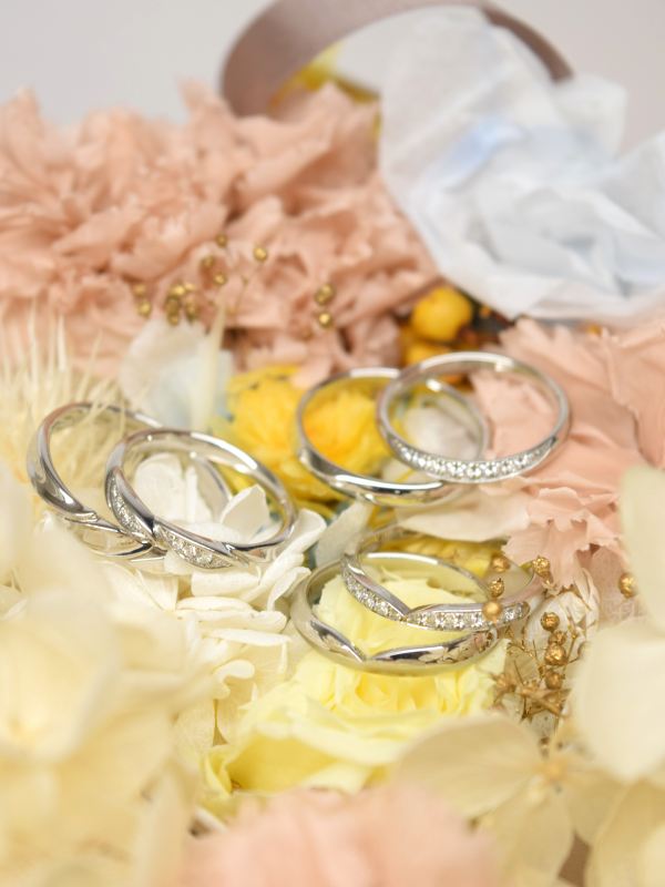 【連載Vol.2】指のタイプ別☝️結婚指輪の選び方 〜フロリアードシリーズ編〜ロイヤル・アッシャー／WRB075/WRA065　WRB079/WRA069　WRB080/WRA070
