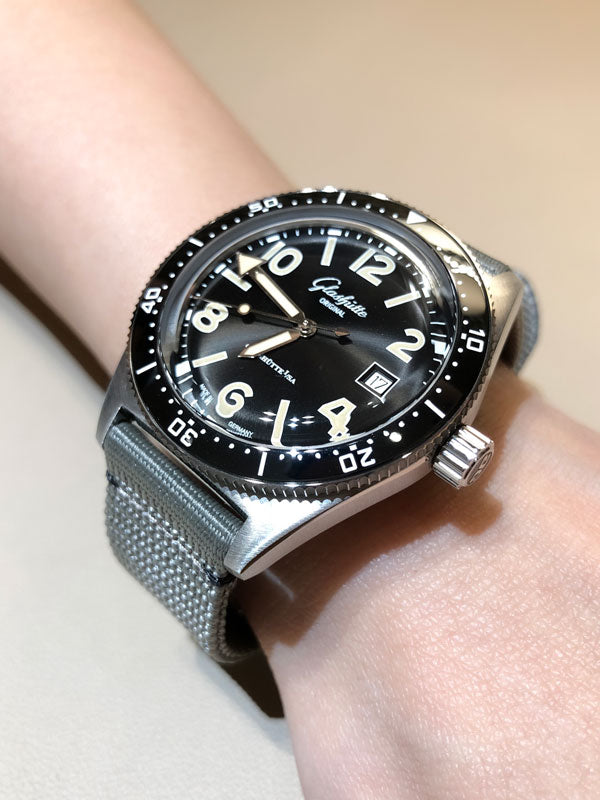 H様 グラスヒュッテ SeaQ お求めいただき誠にありがとうございます／1-39-11-06-80-33