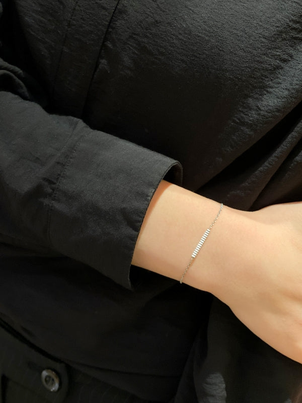 リボンの記憶を纏う。ブシュロンが守り続ける「伝統」のカタチ／JBT01041