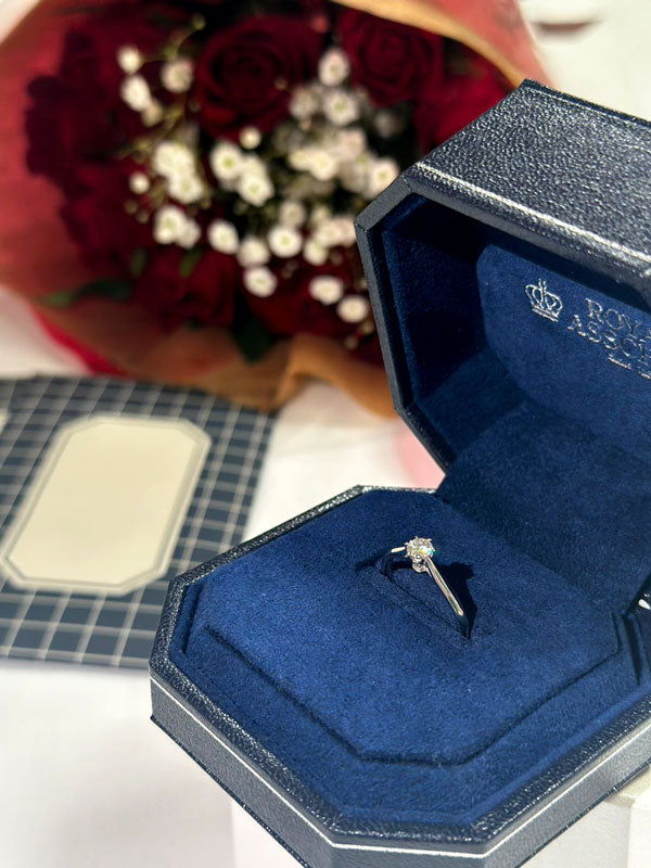 S様 ロイヤルアッシャー エンゲージメントリング お求めいただき誠にありがとうございます／ ERA817