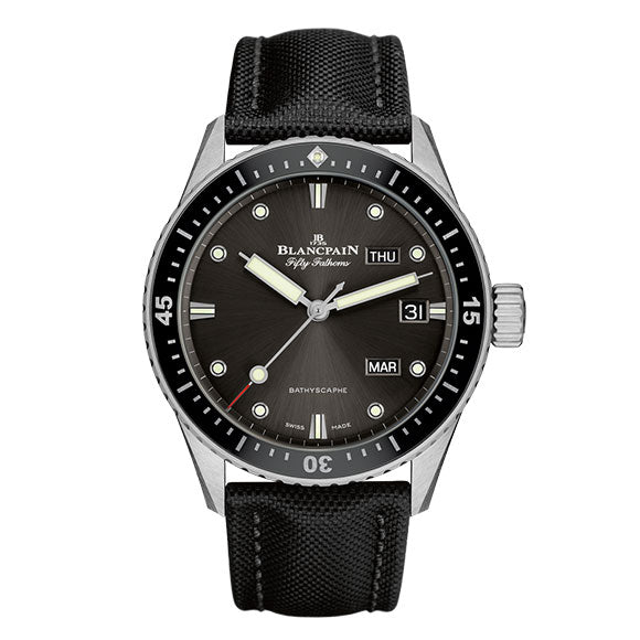 FIFTY FATHOMS BATHYSCAPHE QUANTIEME ANNUEL<br><font size=1pt>フィフティ ファゾムス バチスカーフ アニュアルカレンダー</font>