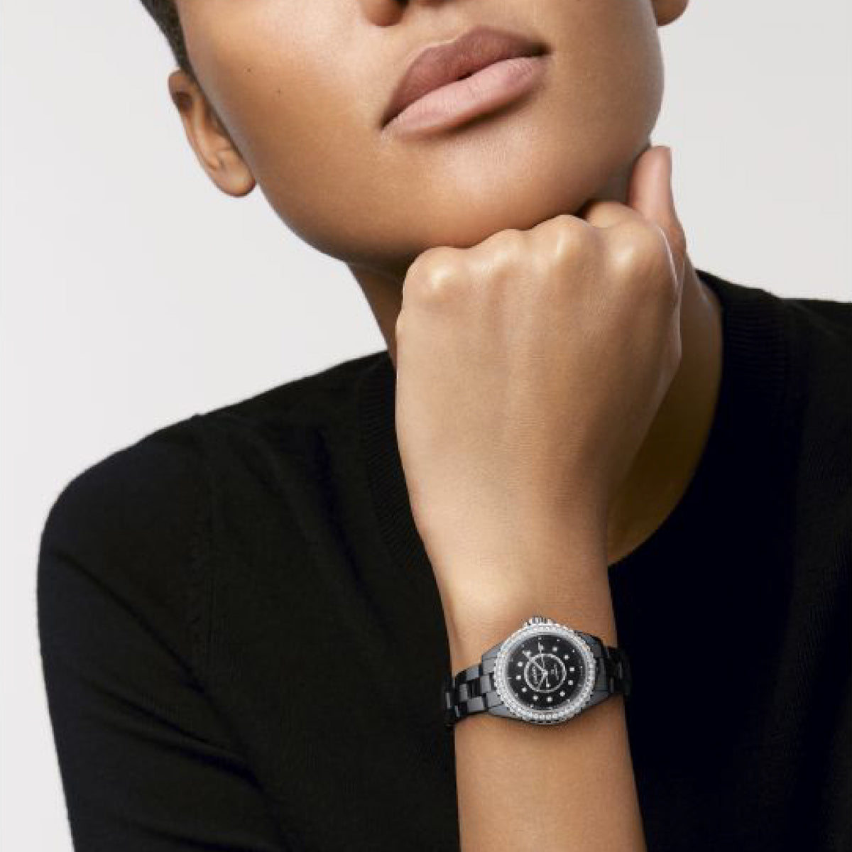 J12 DIAMOND BEZEL CALIBER 12.2,33mm<br><font size=1pt>J12 ダイヤモンドベゼル キャリバー 12.2, 33mm</font>