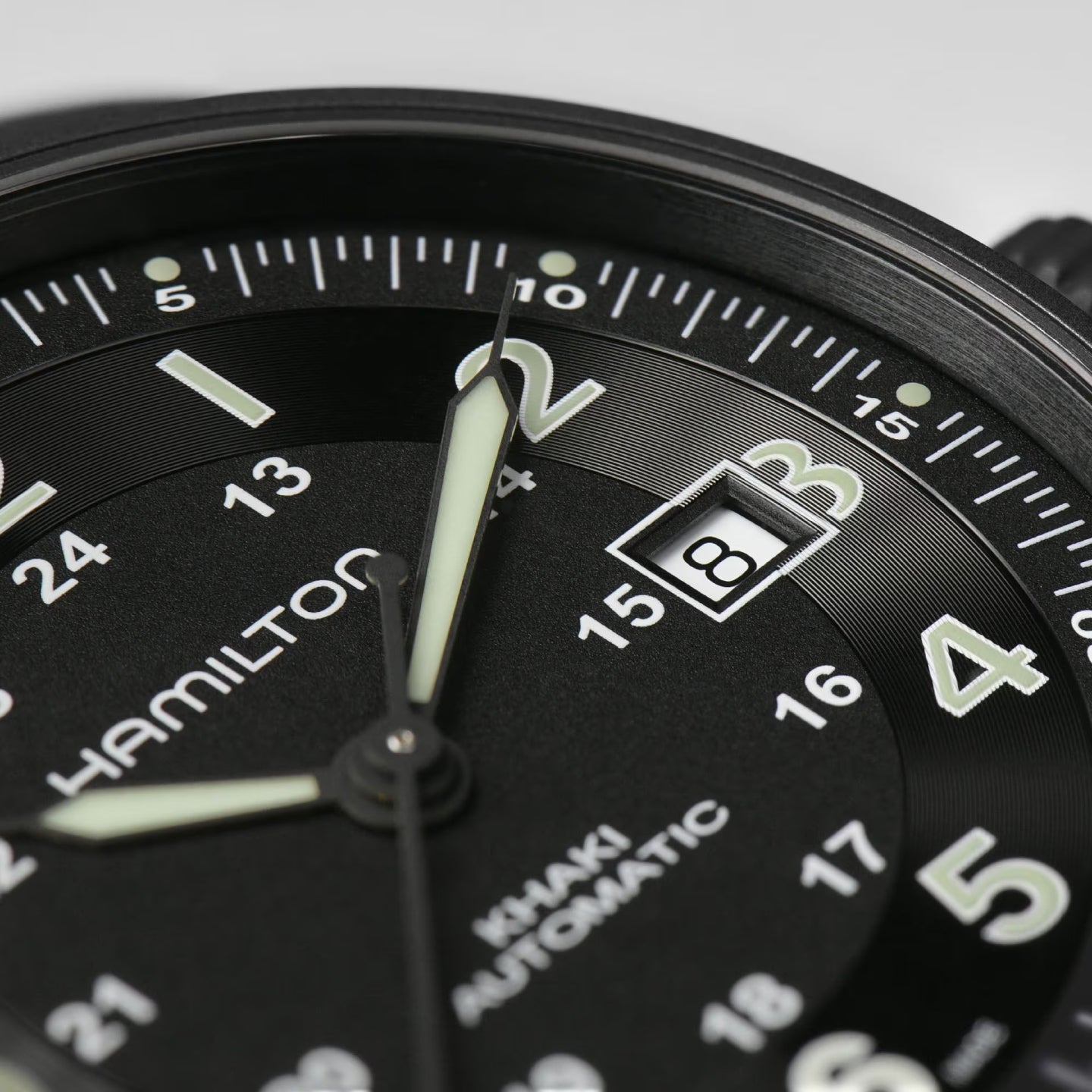 Khaki Field<br>Titanium Auto<br><font size=1pt> カーキフィールド<br>チタニウム オート</font>