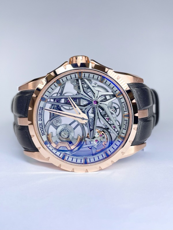 20221031_roger_dubuis_37 (2)_600