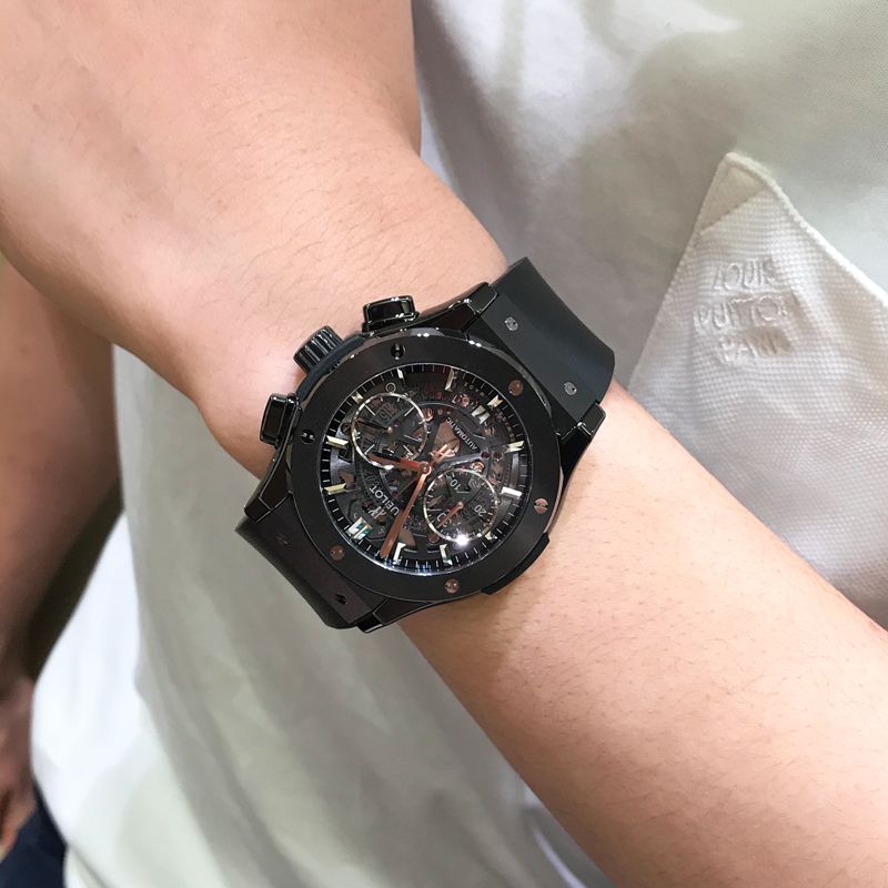 HUBLOT クラシックフュージョン　アエロフュージョン　ブラックマジック