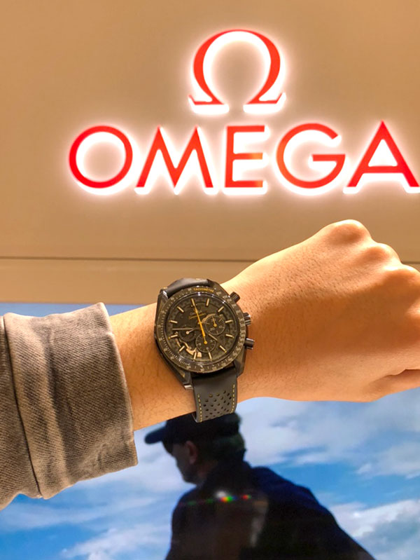 OMEGA ダークサイドムーン　(空箱と備品)