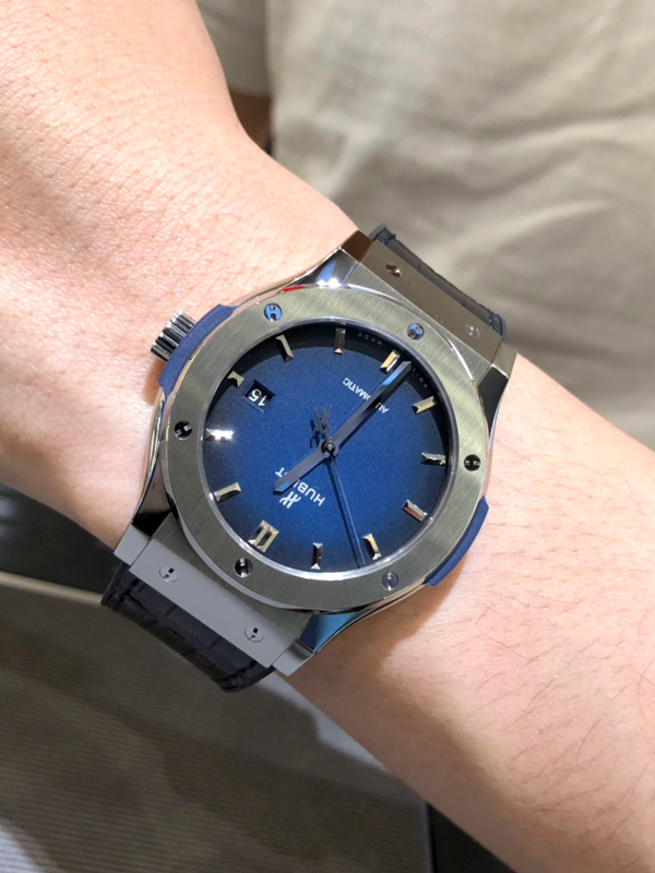 HUBLOT クラシックフュージョン　チタニウムブルー