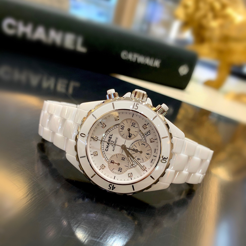 Chanel J12 H2009 in Ceramic